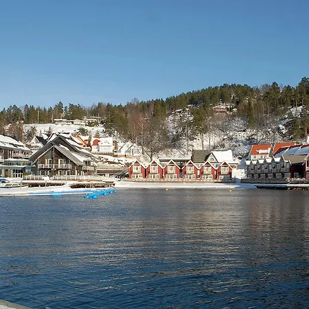 & Hotel