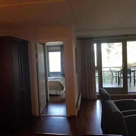 Hotel &
